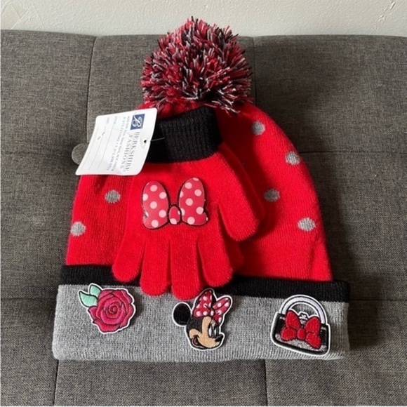 Berkshire Other - NEW Girls Minnie Mouse Red Bow Hat beanie Glove Set